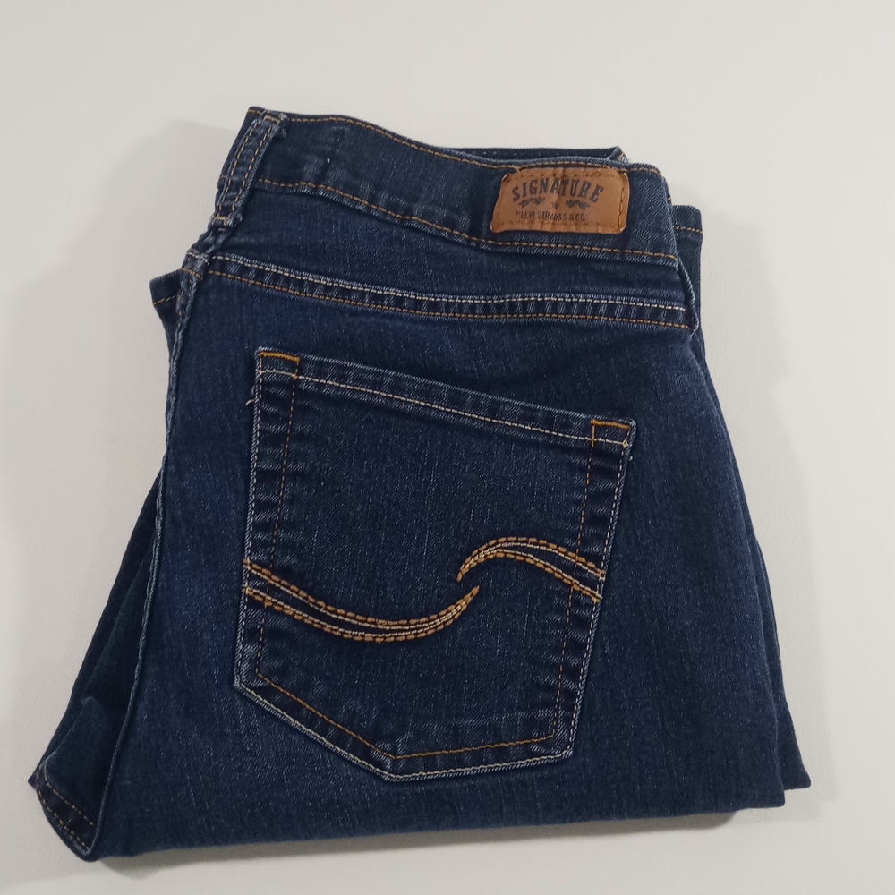 Levi's Signature  Curvy Boot Cut Jeans